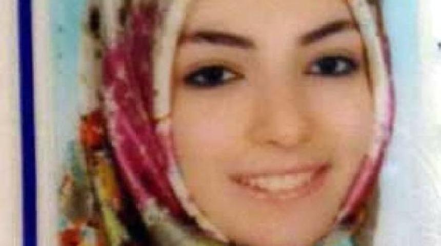 Siverek'te Minib&uuml;s Tır'a &Ccedil;arptı: 2 &Ouml;l&uuml;, 1 Yaralı (2)