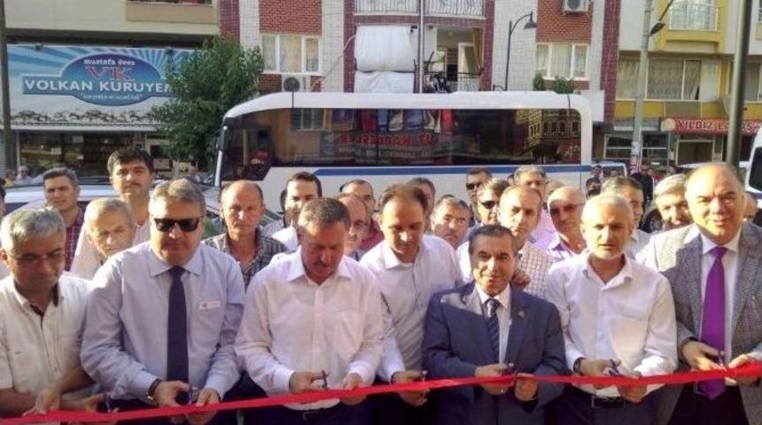 Eğitim-bir-sen Yunusemre İl&ccedil;e Temsilciliği Binası Hizmete A&ccedil;ıldı