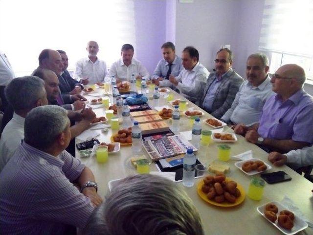 Eğitim-bir-sen Yunusemre İl&ccedil;e Temsilciliği Binası Hizmete A&ccedil;ıldı 3