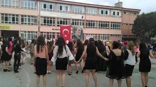 Ticaret Lisesinde Muhteşem Mezuniyet 1