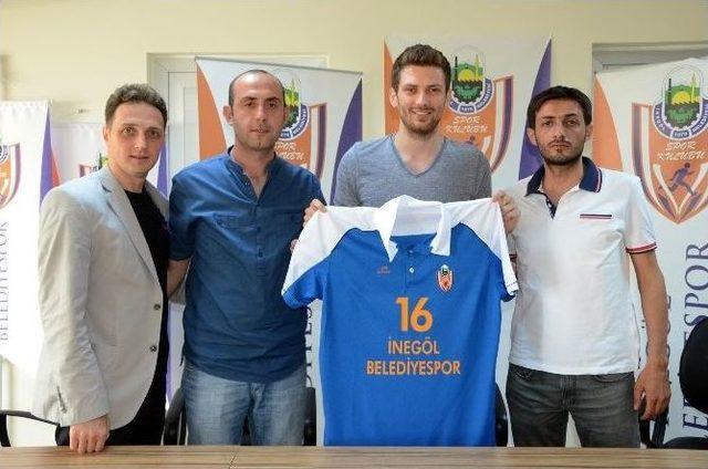 İnegöl Belediyespor’da Üç İmza