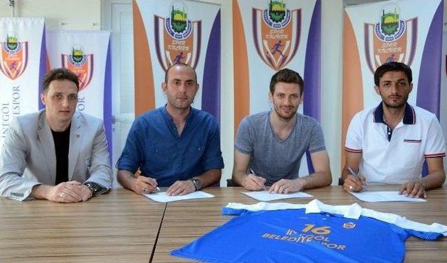 İnegöl Belediyespor’da Üç İmza