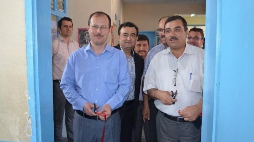 &Ouml;ğrencilerin Tasarım Sergisi B&uuml;y&uuml;ledi