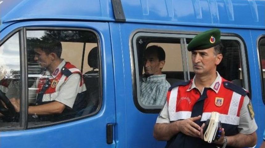 Kan Davası Olduğu İddia Edilen Cinayeti Sigara İzmaritleri &Ccedil;&ouml;zecek