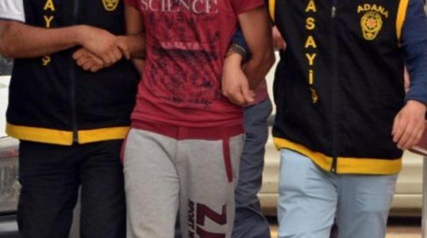 Kuyumcuyu Bayıltıp Soymaya &Ccedil;alıştılar