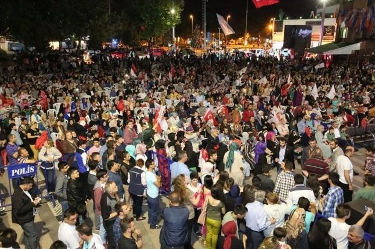 Sakarya Uğur Işılak İle Coştu