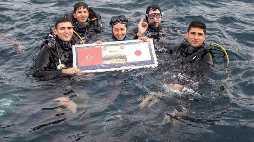 Şahika Erc&uuml;men, Ertuğrul Fırkateyni&rsquo;Nin Batışının 125. Yılı Anısı'na, Japonya&rsquo;Da 'saygı Dalışı' Yaptı