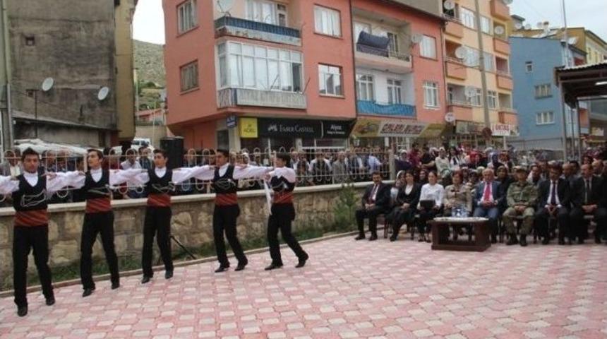 Halk Etiğim Merkezi Yılsonu Sergisi G&ouml;z Kamaştırdı