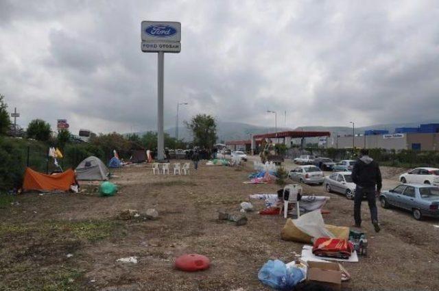 Ford Otosan İn&ouml;n&uuml; Fabrikası nda &Uuml;retim Başladı,40 Iş&ccedil;i Eylemi S&uuml;rd&uuml;r&uuml;yor 2