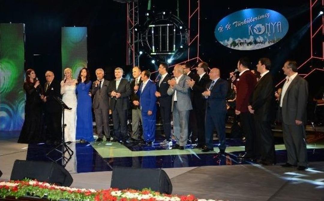 Konya T&uuml;rk&uuml;leri Alb&uuml;m&uuml;n&uuml;n Gala Gecesi Yapıldı