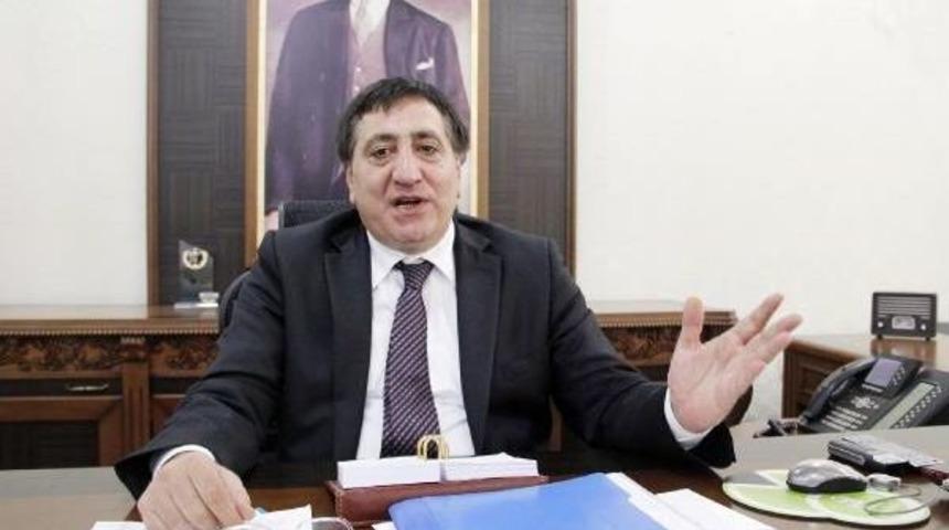 Sınırda Bekleyen Suriyelilerin Ge&ccedil;işlerine Izin Verildi (2)