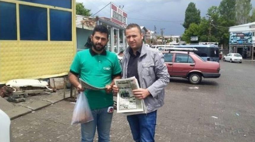 Ak Gen&ccedil;lik 40 Bin Adet Eski T&uuml;rkiye Gazetesini Se&ccedil;menle Buluşturdu