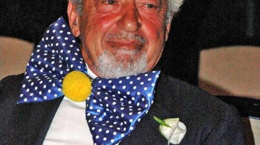 &Uuml;nl&uuml; T&uuml;rk Denizci Sadun Boro Yoğun Bakımda