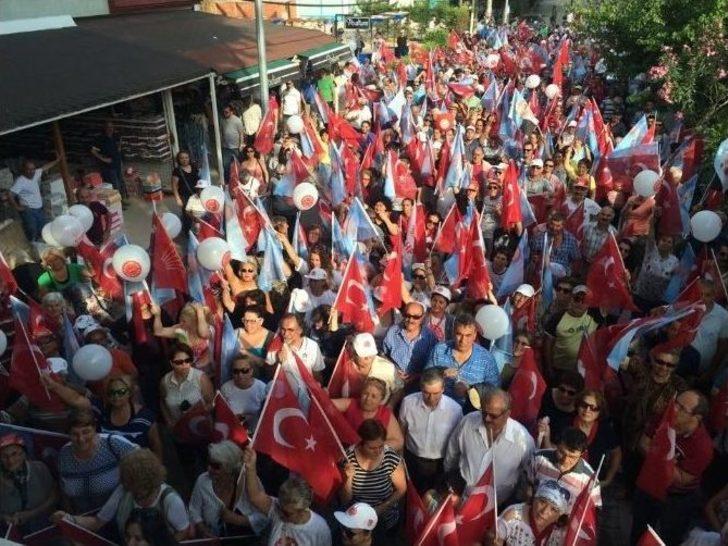 Chp Akçay’da Yürüyüş Ve Miting Yaptı G4