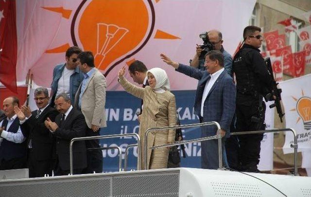 Başbakan Davutoğlu: “karnelerini Ellerine Verir Tatile Çıkarırız”