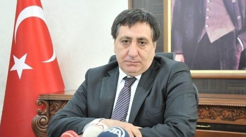 Vali K&uuml;&ccedil;&uuml;k G&uuml;ndemi Değerlendirdi