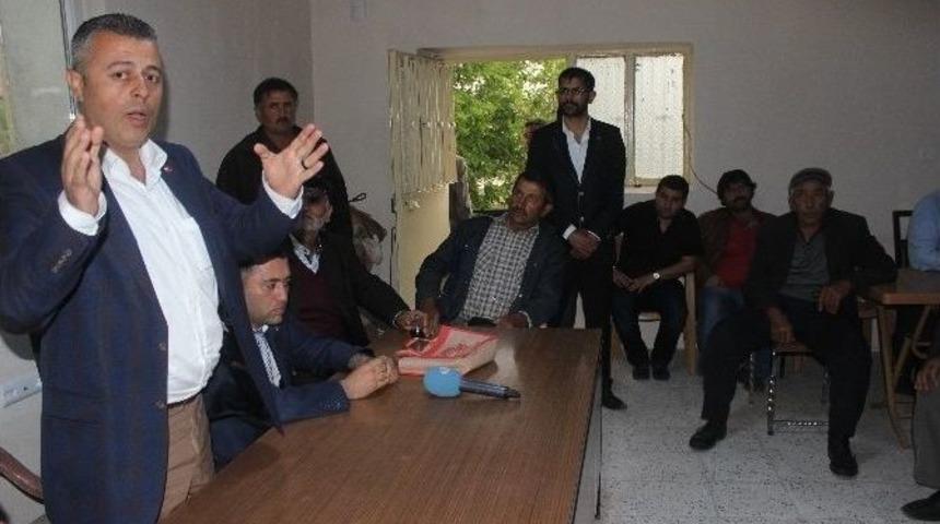 Tarlaları Elinden Alınan K&ouml;yl&uuml;ye Mhp El Uzattı