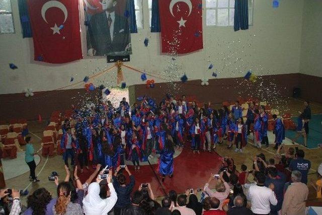 Devrek Hamidiye Anadolu Lisesi’nden Mezuniyet Töreni 1