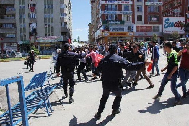 Erzurum’da Demirtaş’ın Mitingi Öncesi Olaylar Çıktı