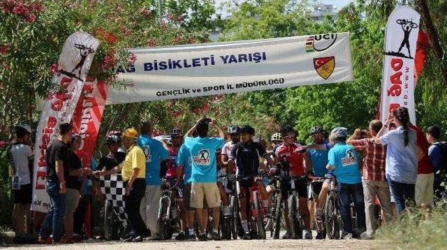 Adana’da “yaza Merhaba Bisiklet Yarışması”