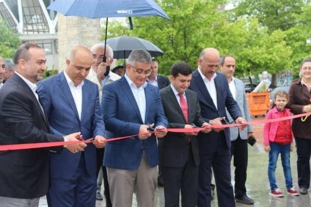 Ak&ccedil;akoca&rsquo;da Yıl Sonu Sergisi A&ccedil;ıldı