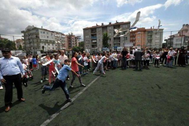 Çanakkale'de 100'üncü Yıla Özel, Maket Uçak Yarışması