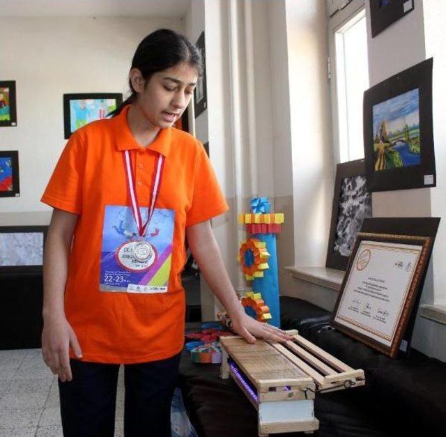 Ortaokul &Ouml;ğrencisi Elif Buse den  yatbank  Projesi 1