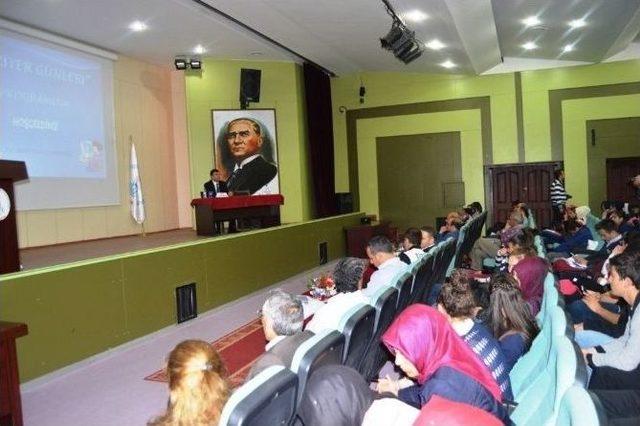 Aziziye&rsquo;de Meslek Tanıtımı Ve Kariyer G&uuml;nleri Semineri Yapıldı 1