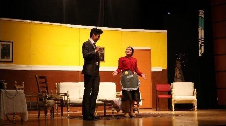 Festival&rsquo;de Perde Kapandı