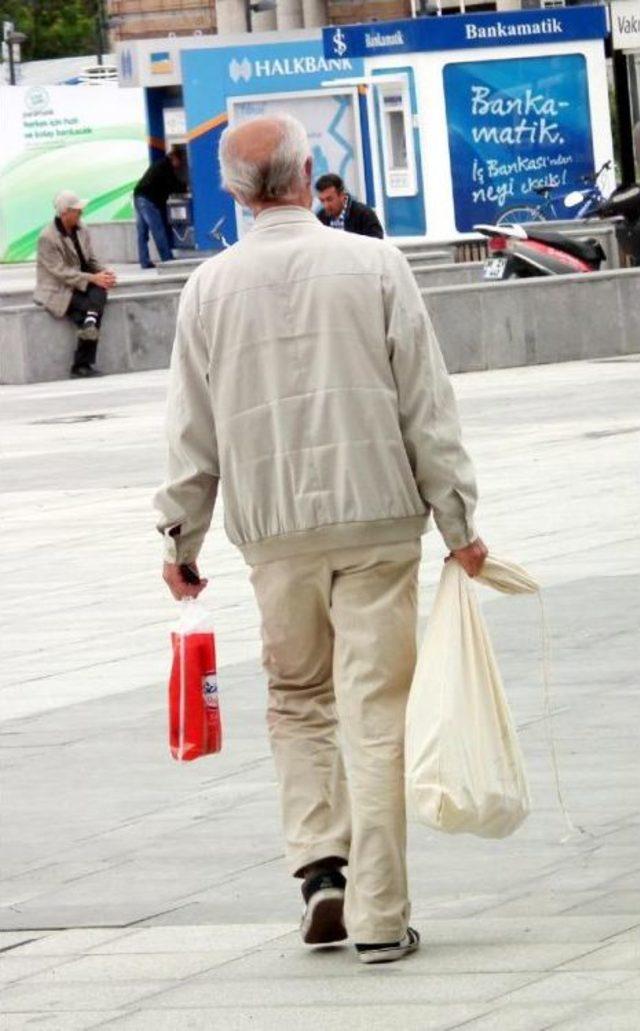 Oy Pusulaları, Sandık Kurulu Başkanlarının Evinde 1