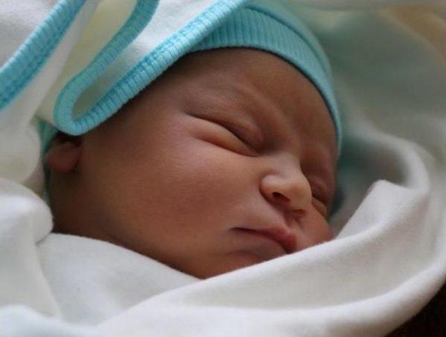 Doğum Yardımı I&ccedil;in 19 G&uuml;nde 12 Bin Başvuru 1