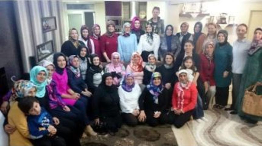 Ak Parti&rsquo;li Hanımlar, G&uuml;lten Nazlı&rsquo;yı Evinde Ziyaret Etti