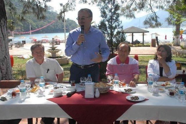 Muğla’da Stk Ve Derneklerden Hasan Özyer’e Destek