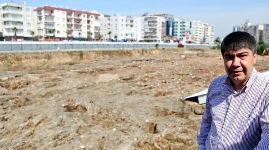 Antalya'da Se&ccedil;im Kurulu, Ak Partili Başkanın Toplantısını Iptal Etti
