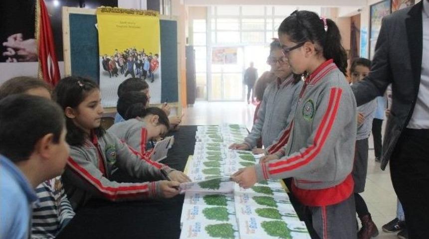 (&ouml;zel Haber) İlkokul &Ouml;ğrencileri Birlikte Kitap Yazdı