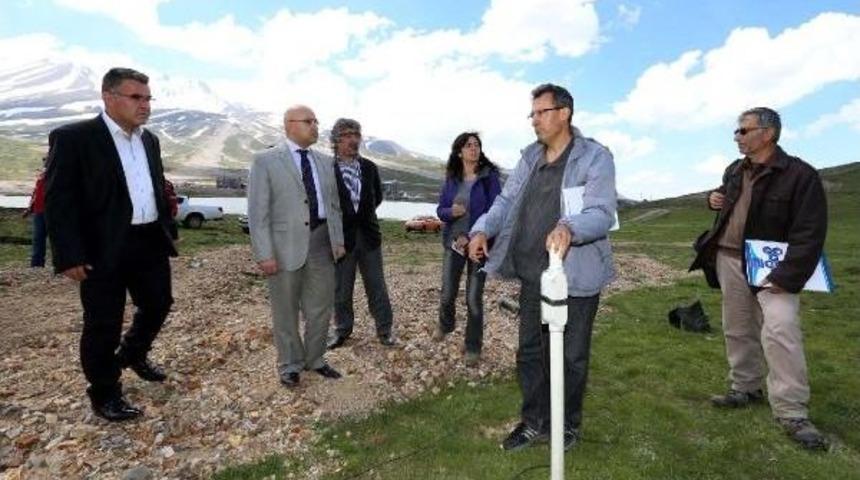 Erciyes Dağında Termal Su Arama &Ccedil;alışmaları S&uuml;r&uuml;yor