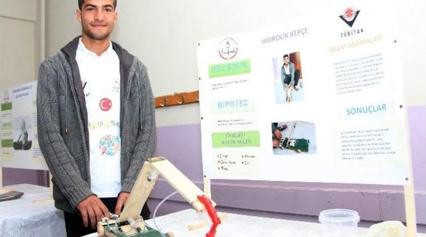 Sel&ccedil;uklu Ortaokulu&rsquo;nda T&uuml;bitak Bilim Fuarı
