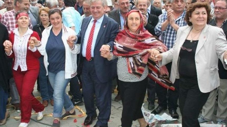 Pekşen Muhtarlarla Kahvaltıda Buluştu