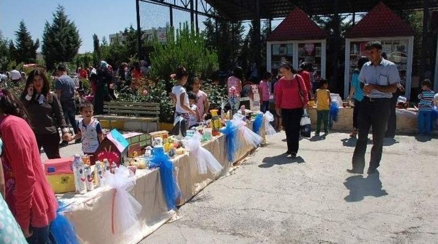 Artık Materyaller Sergisi Ve Pilav G&uuml;n&uuml; D&uuml;zenlendi