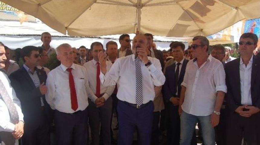 Mhp&rsquo;li Oktay Vural H&uuml;k&uuml;meti Eleştirdi