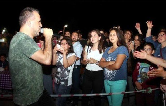 Haluk Levent Konserine Caretta Caretta Ayarı