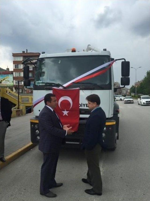 Çevre Ve Şehircilik Bakanlığı’ndan Bozüyük Belediyesi’ne Verilen Hibe Araç Teslim Alındı