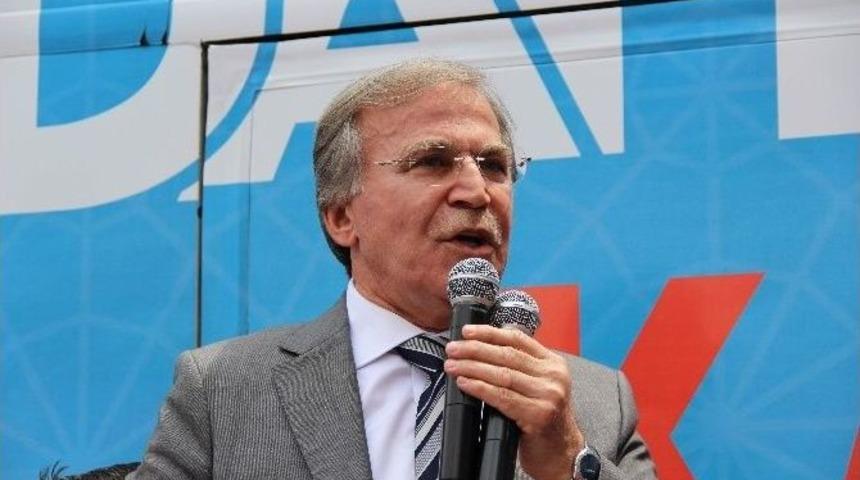 Şahin&rsquo;den Demirtaş&rsquo;a Pop Yıldızı G&ouml;ndermesi