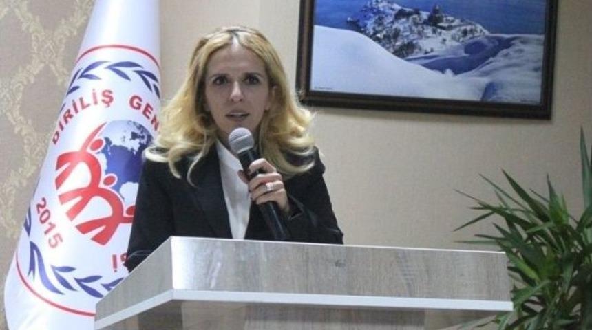 Diriliş Gen&ccedil;lik Derneği Genel Başkanı Berivan Algın&rsquo;dan Su&ccedil;lamalara Cevap