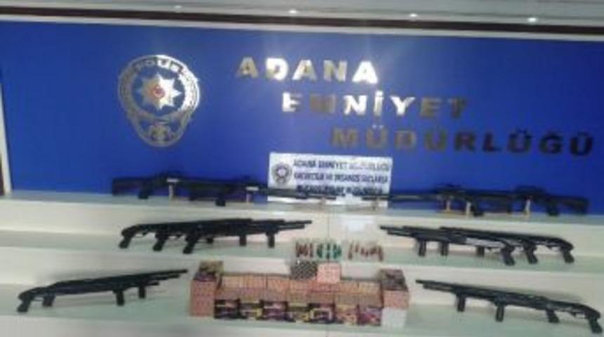 Silah Teslimatı Yapılan Eve Polis Baskını