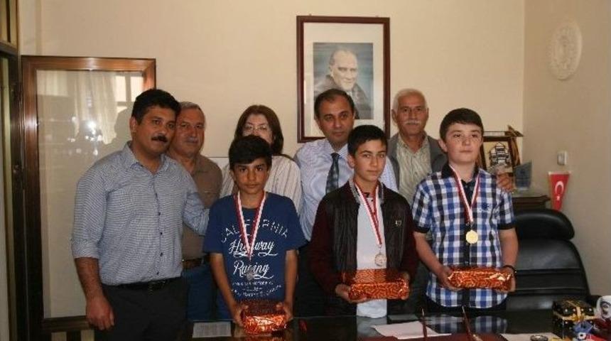 Kulu&rsquo;da Matematik Yarışması &Ouml;d&uuml;lleri Verildi