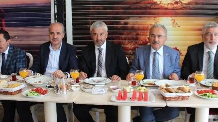 Kurtulmuş&rsquo;tan İş D&uuml;nyasına Anlamlı Mesaj