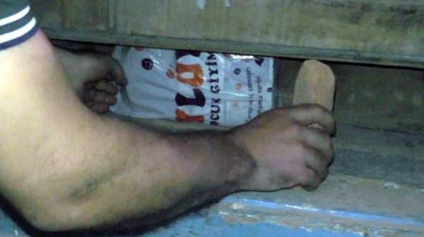 Polisten 'zula' Operasyonu