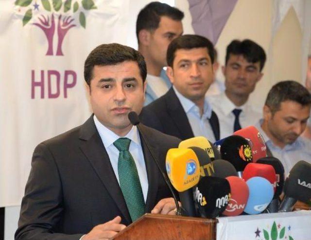 Demirtaş: Akp'nin Türkiyesi, Suriye'den Farklı Değil