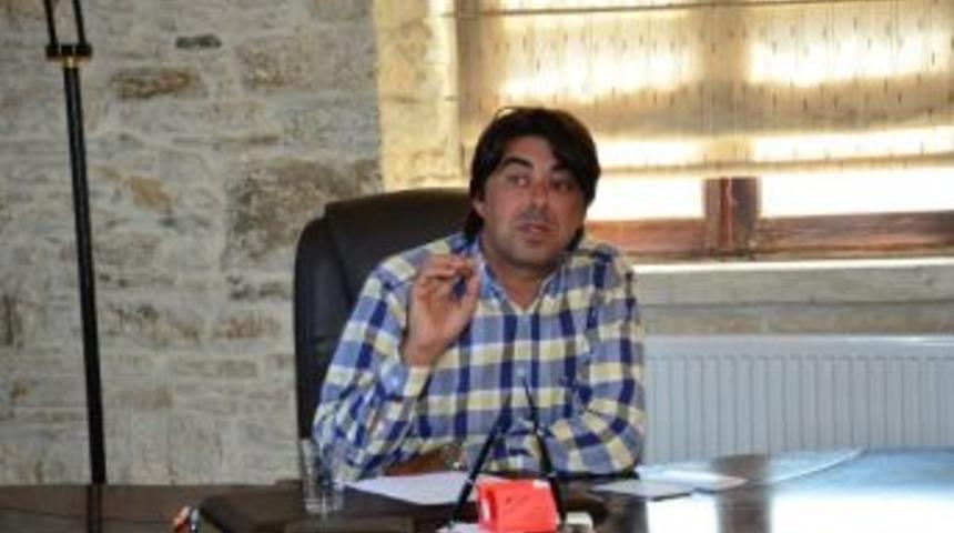 Fo&ccedil;a Belediye Başkanı Demirağ&rsquo;dan &Ccedil;evre G&uuml;n&uuml; Mesajı